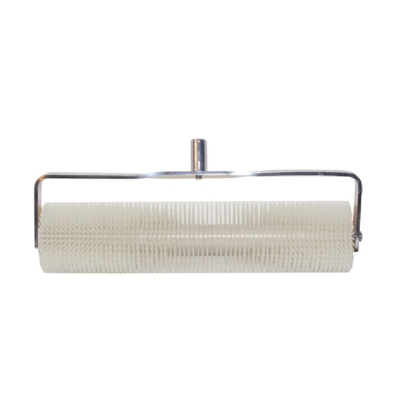 Self-Leveling Spiked Roller 18" With Frame